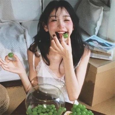 我现在只想一个人静静